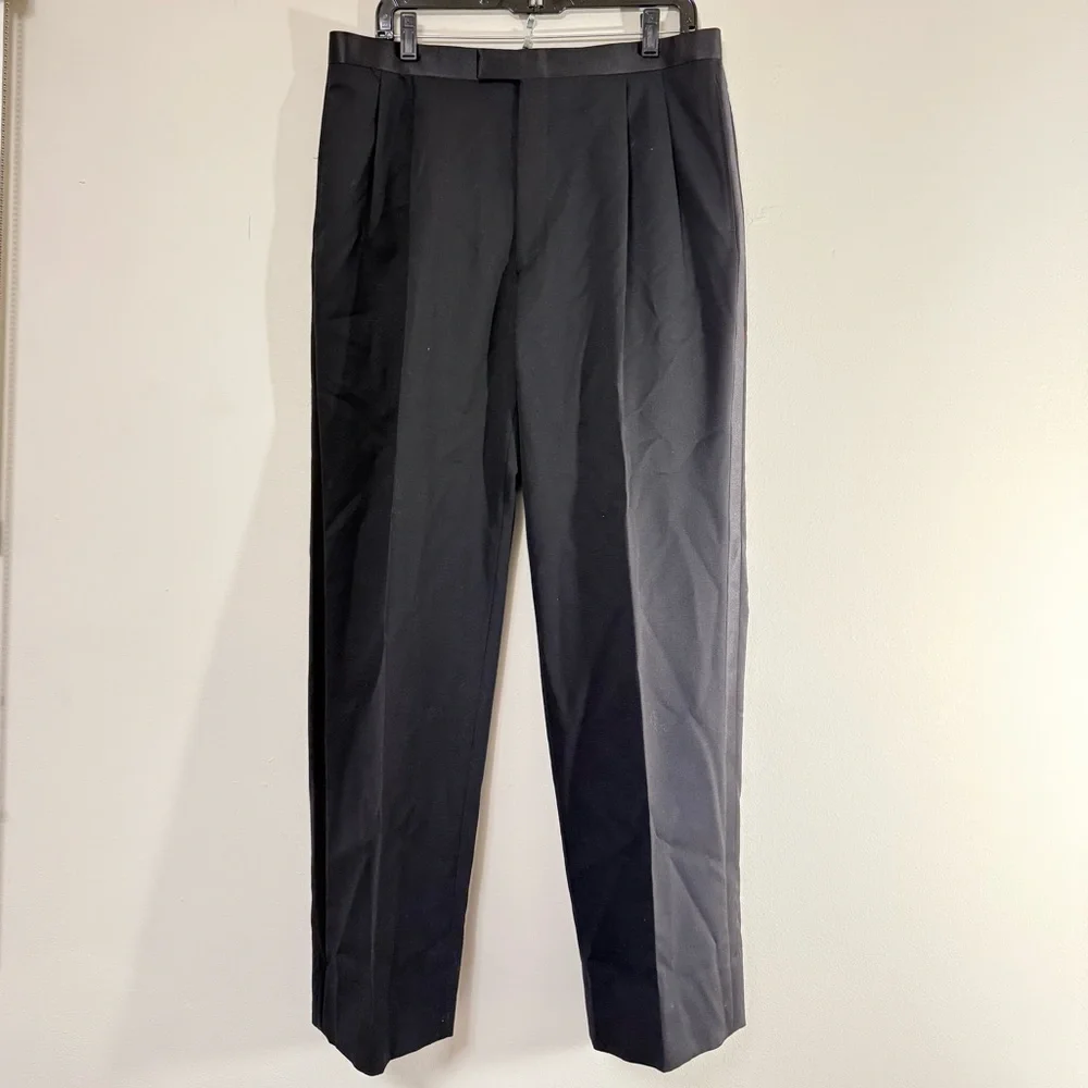 Jones New York Tuxedo Suit Jacket and Pants